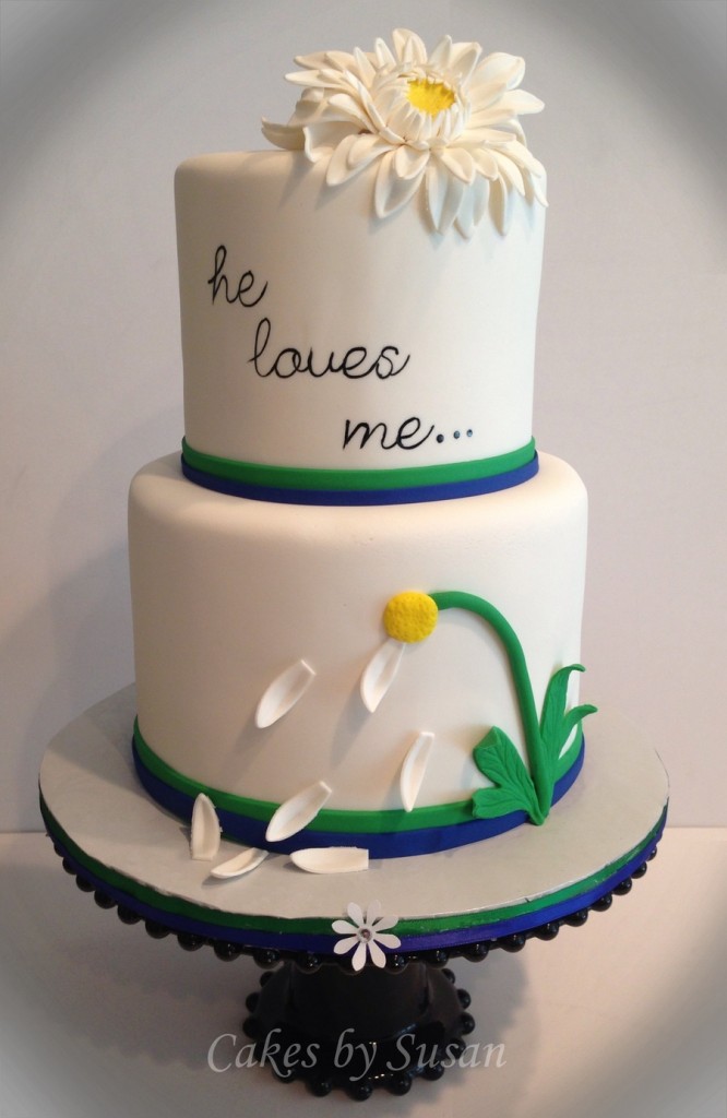 He Loves Me With The Last Love Petal Left Wedding Cake