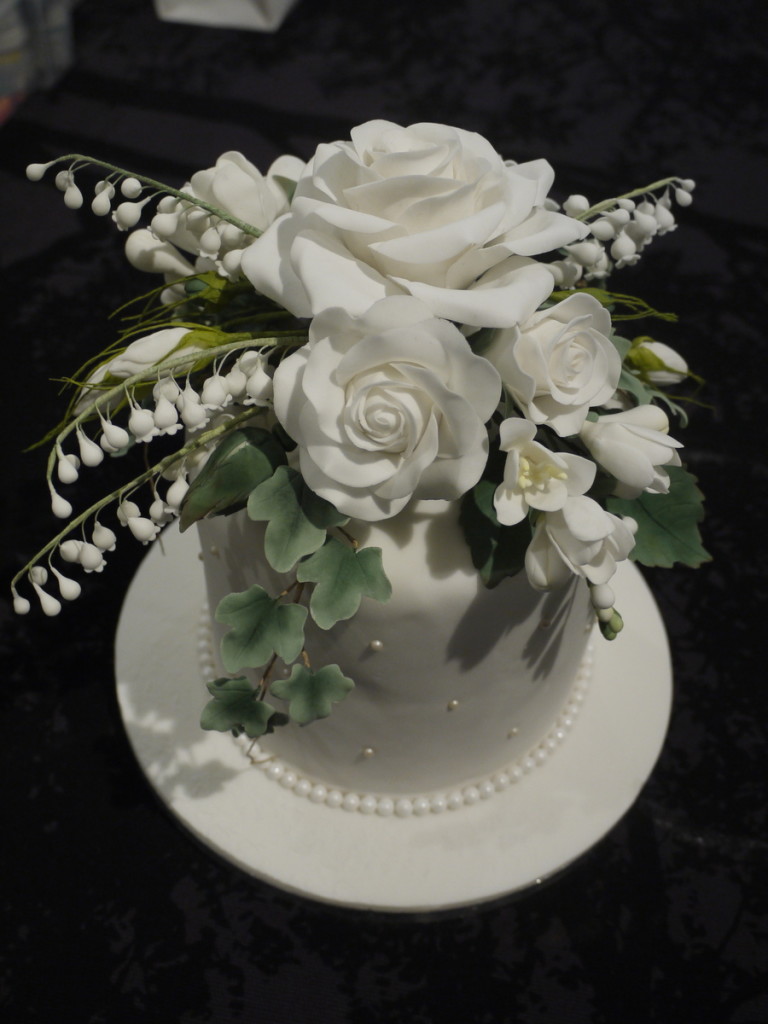 Sugar Flowers On Wedding Cake