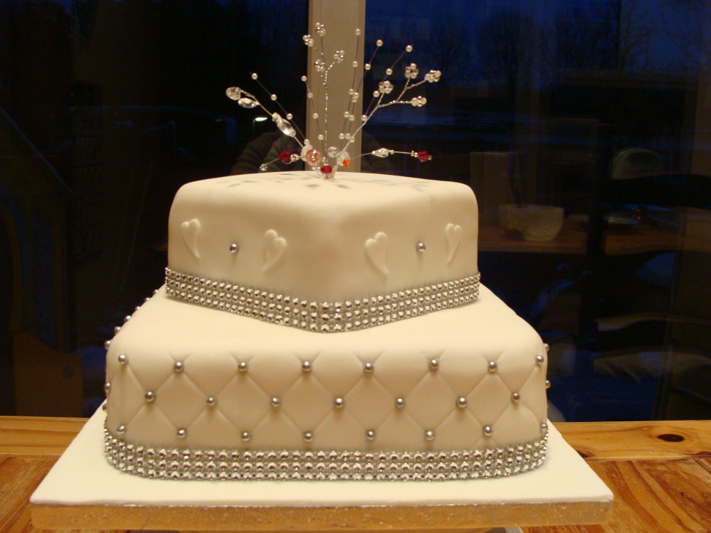 Diamond Wedding Anniversary Cake