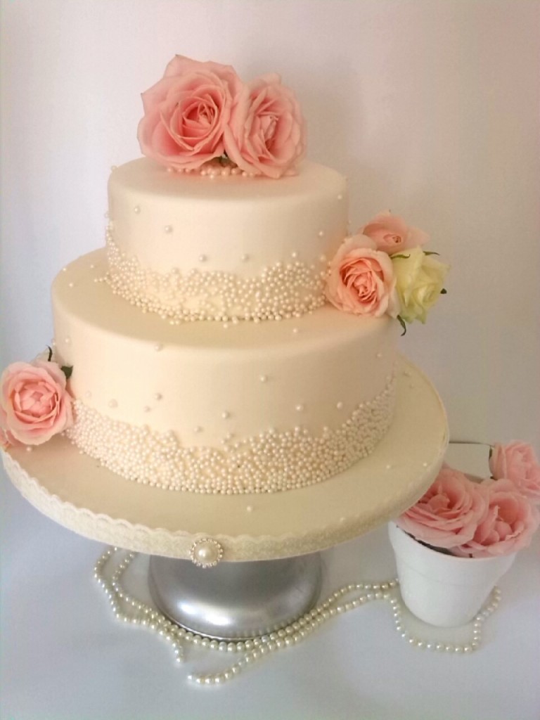 Flowers and Pearls Romantic Wedding Cake