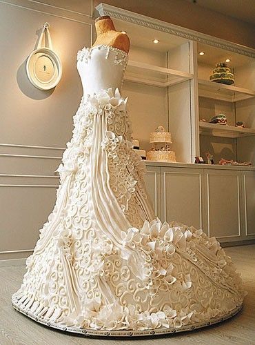 Stunning Wedding Dress Cake