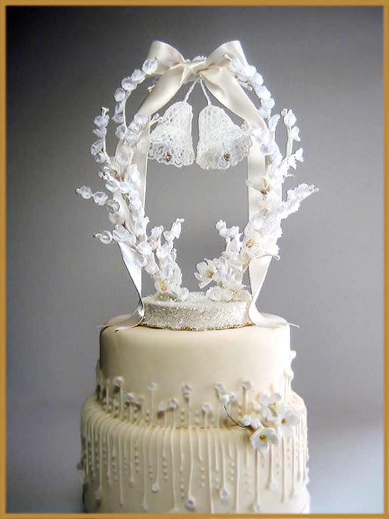 Vintage Wedding Bells Cake